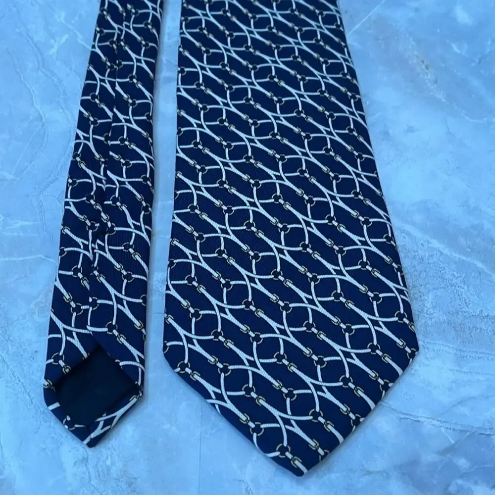 Brooks Brothers Makers Men's All Silk Tie Blue With White Belts Gold Buckles - Picture 3 of 10
